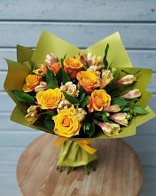 Букет цветов из:  Альстромерии и Розы #REPLACE_PRED# Красноборске