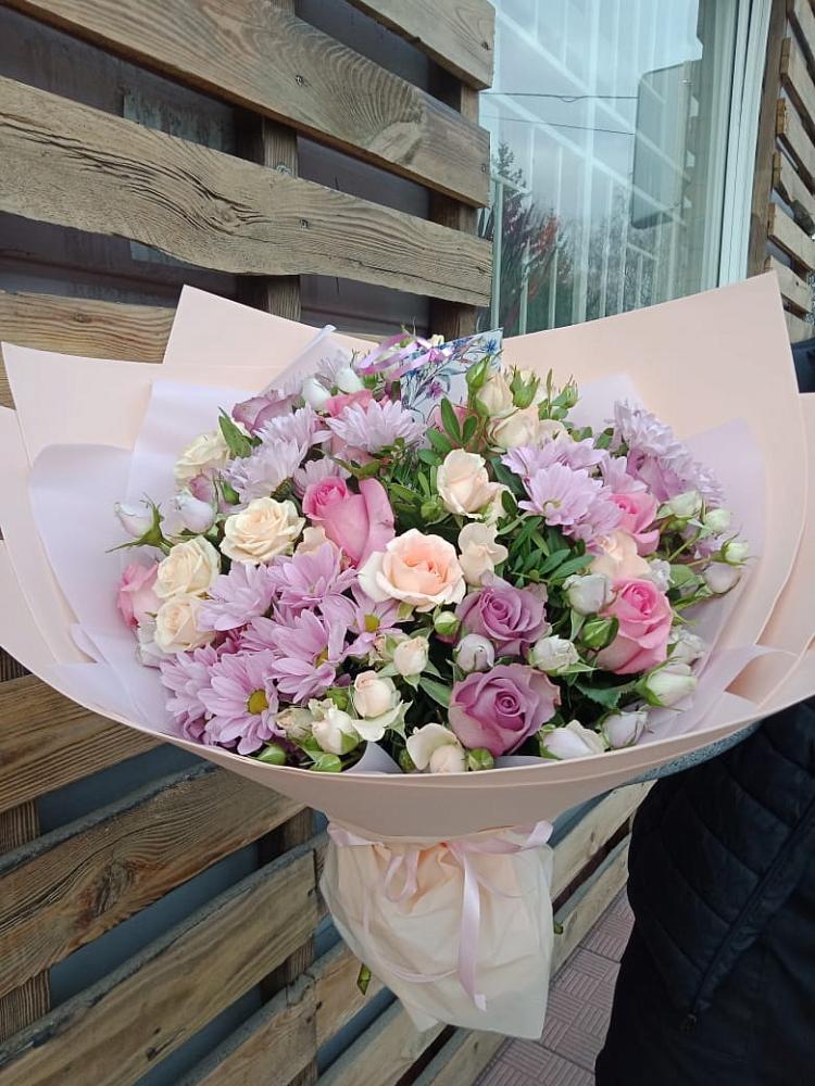 Букет цветов из: Розы и Хризантемы в Красноборске