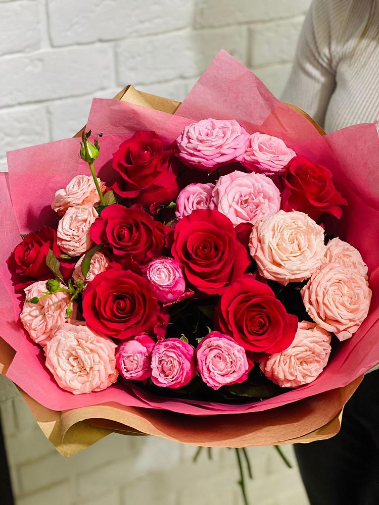 Букет цветов из: Розы в Красноборске