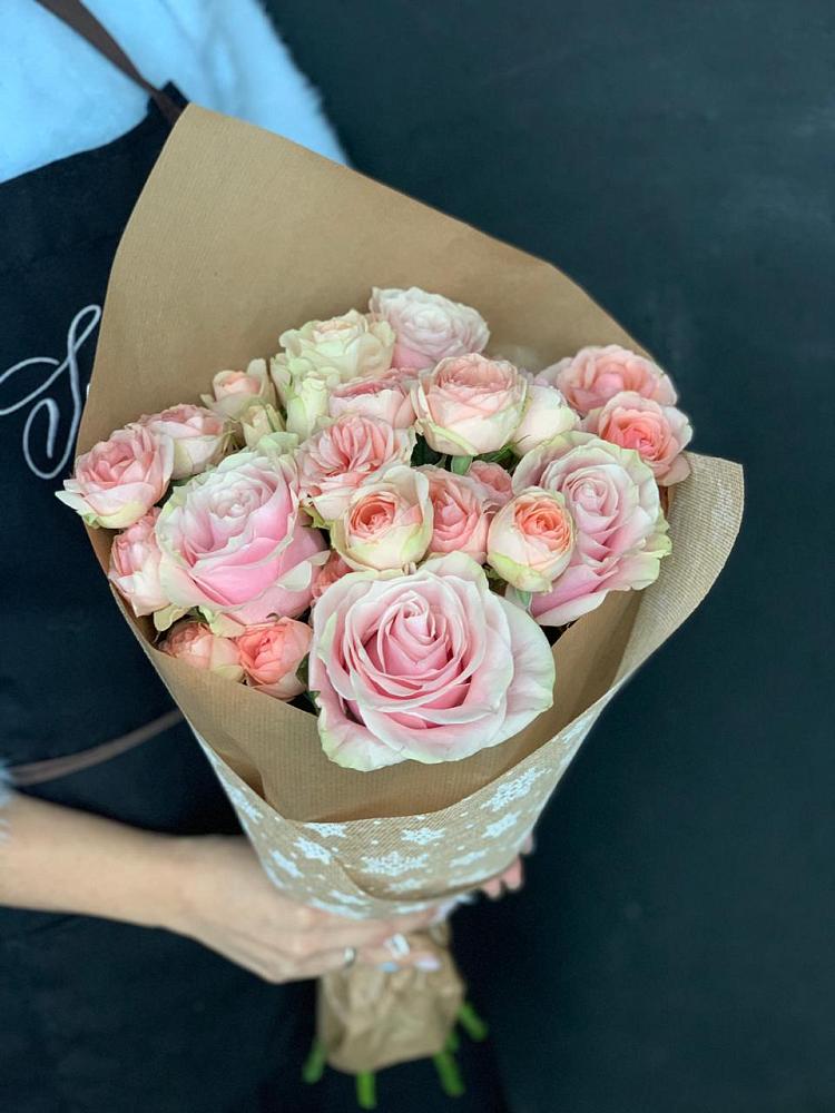 Букет цветов из: Хризантемы и Розы в Красноборске