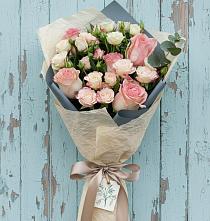Букет цветов из:  Розы #REPLACE_PRED# Красноборске