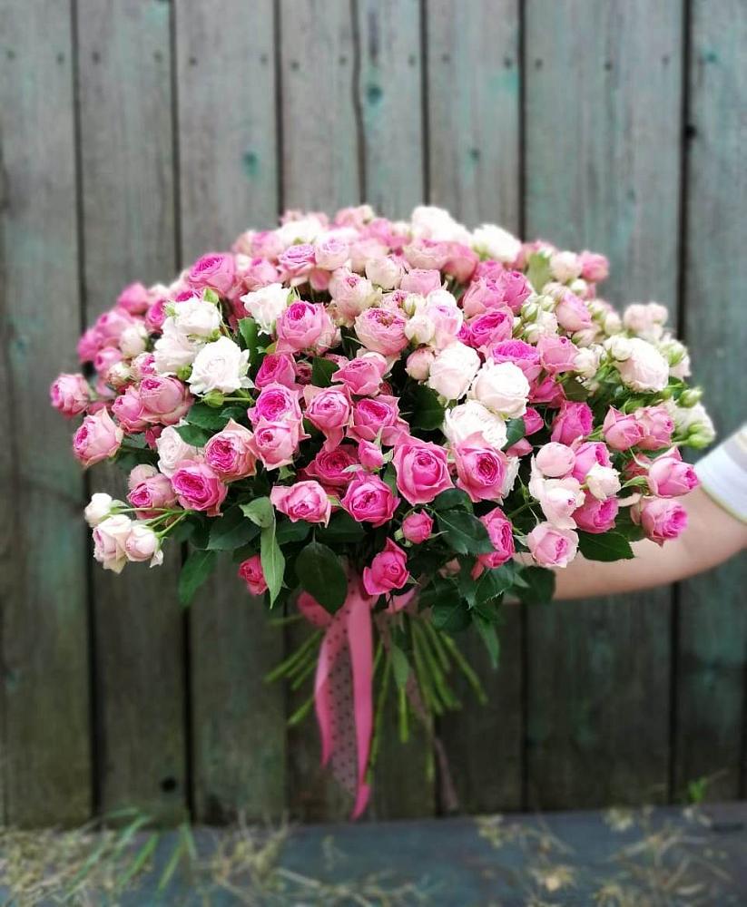 Букет Розовые кустовые розы Натали и Лав Лидия в Красноборске