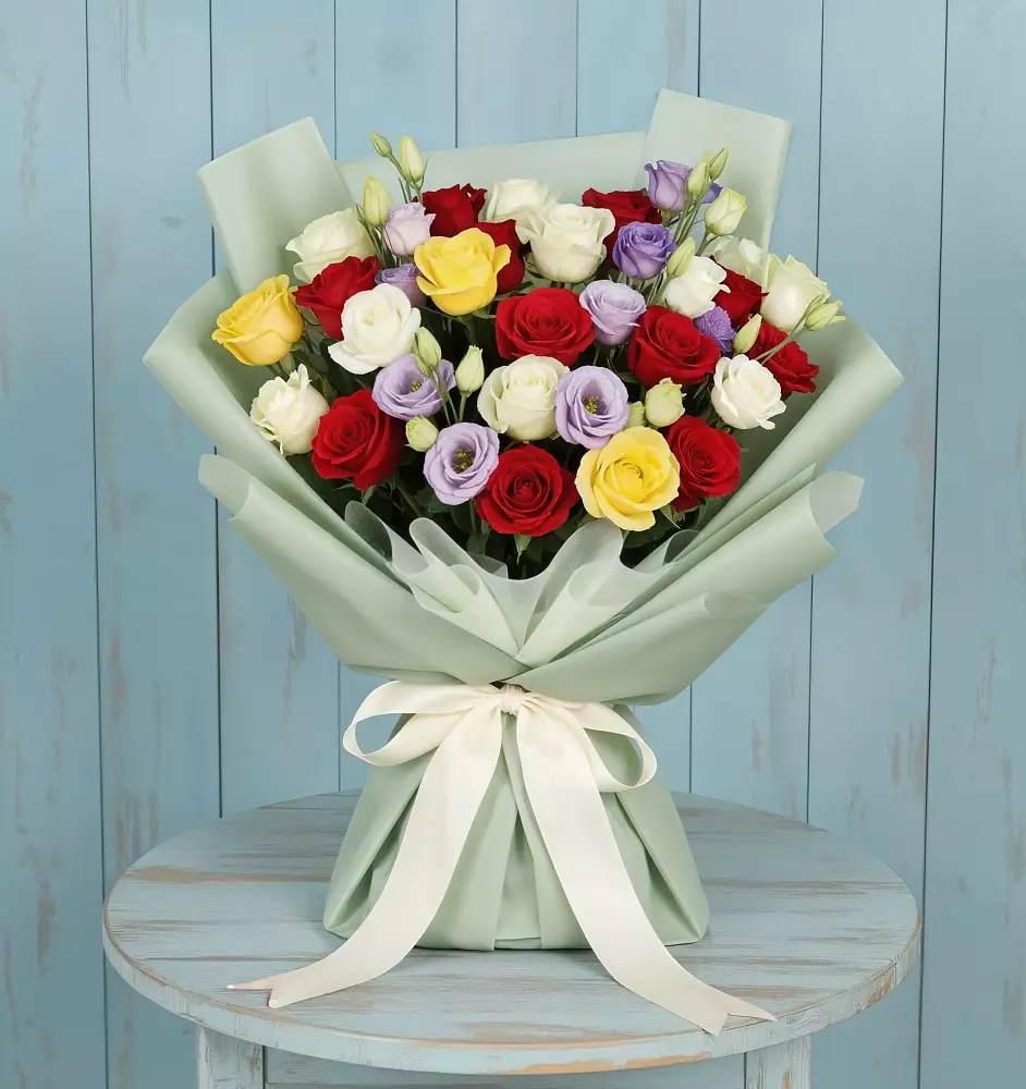 Букет цветов из: Розы в Красноборске