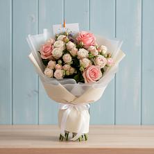 Букет цветов из:  Розы в Красноборске