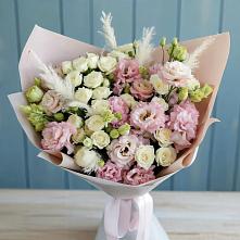 Букет цветов из:  Альстромерии и Розы в Красноборске
