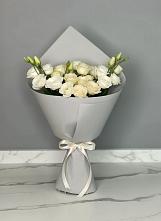 Букет цветов из:  Розы и Лизиантусы #REPLACE_PRED# Красноборске